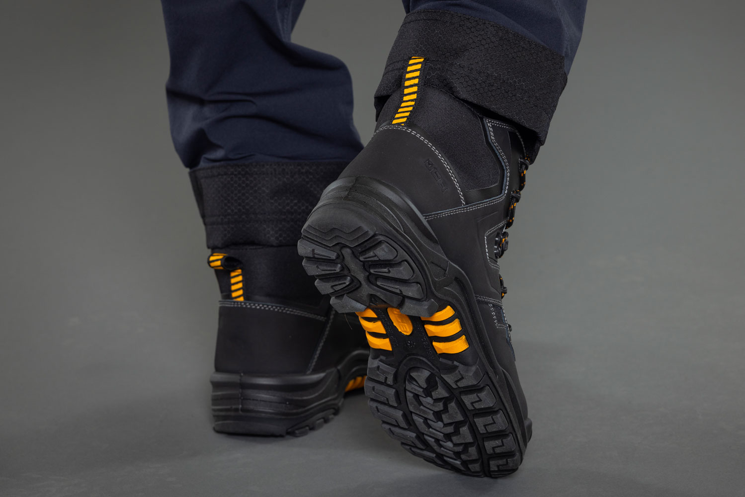 Jcb Backhoe Safety Boot - Image 3