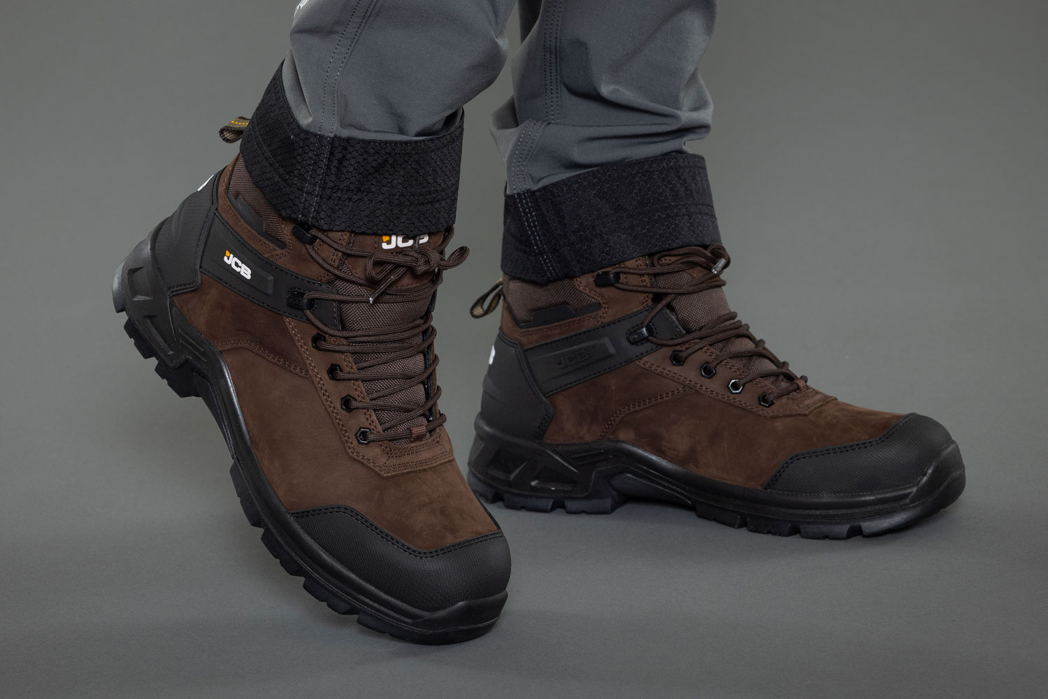 Jcb Fastrac Safety Boot - Image 2